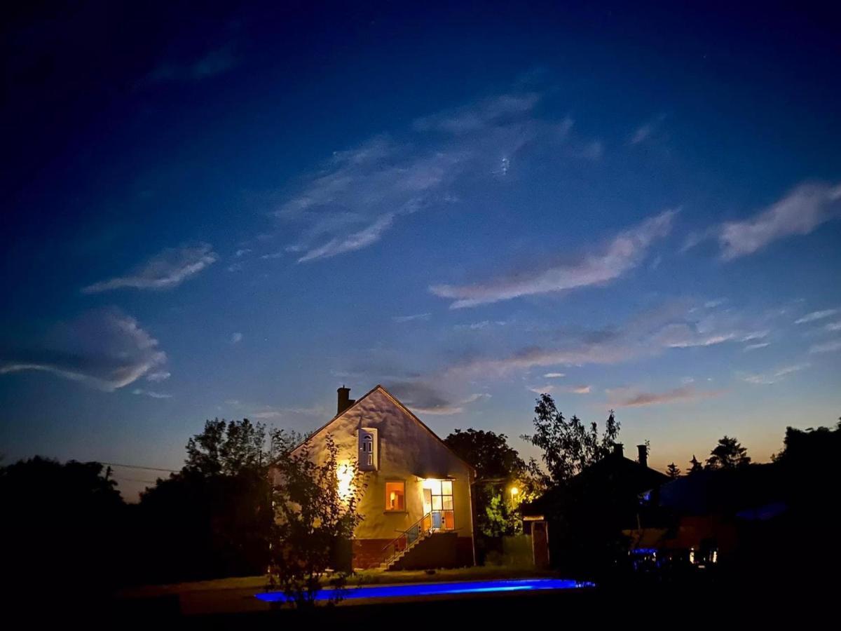 River House - Luxury House On The Border Of The Tisza River Arokto Extérieur photo